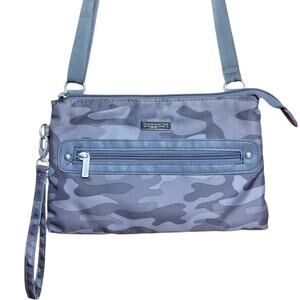 Baggallini Camouflage mini crossbody wallet purse travel nylon durable outdoor
